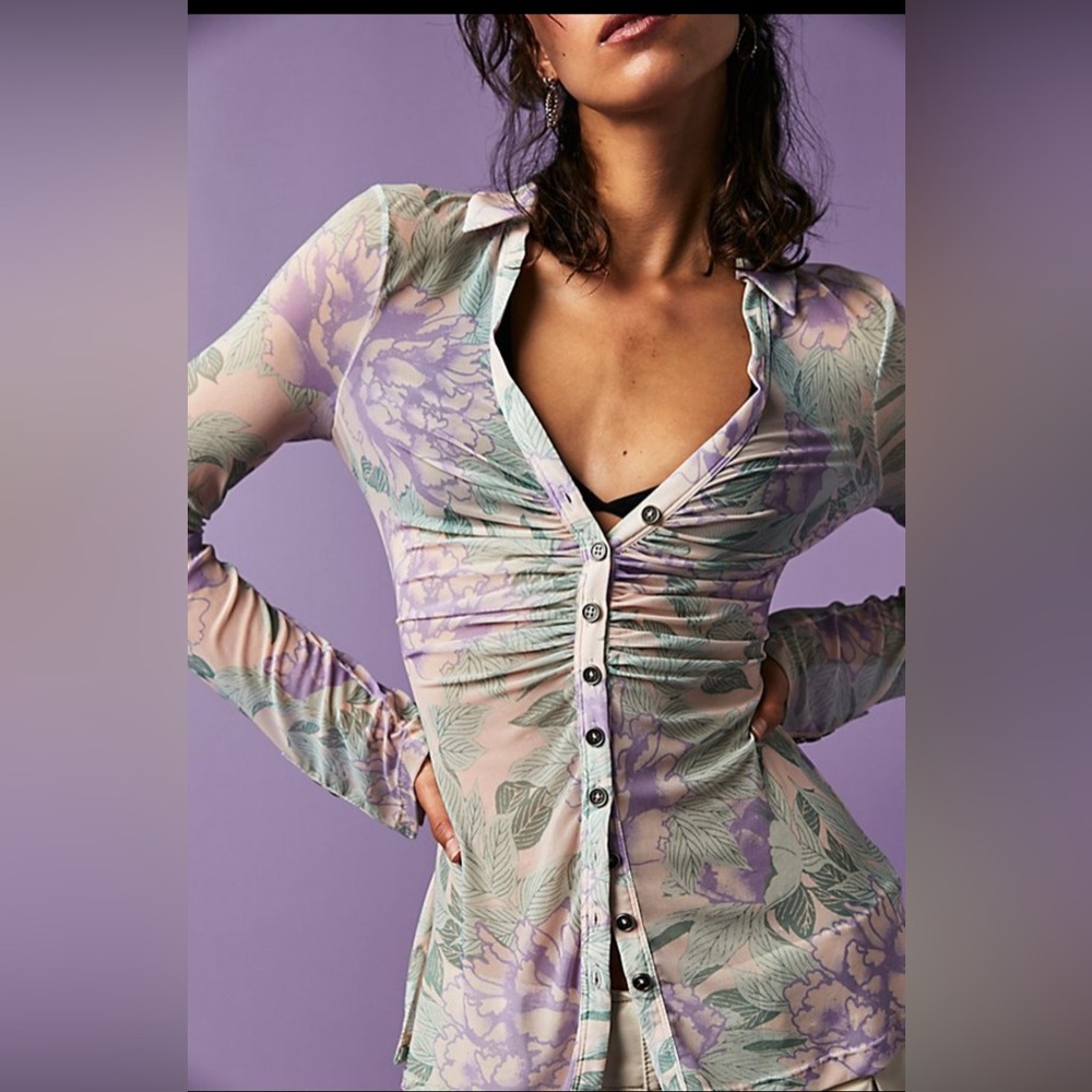 Free people blouse “lucky shirtee lilac bloom”